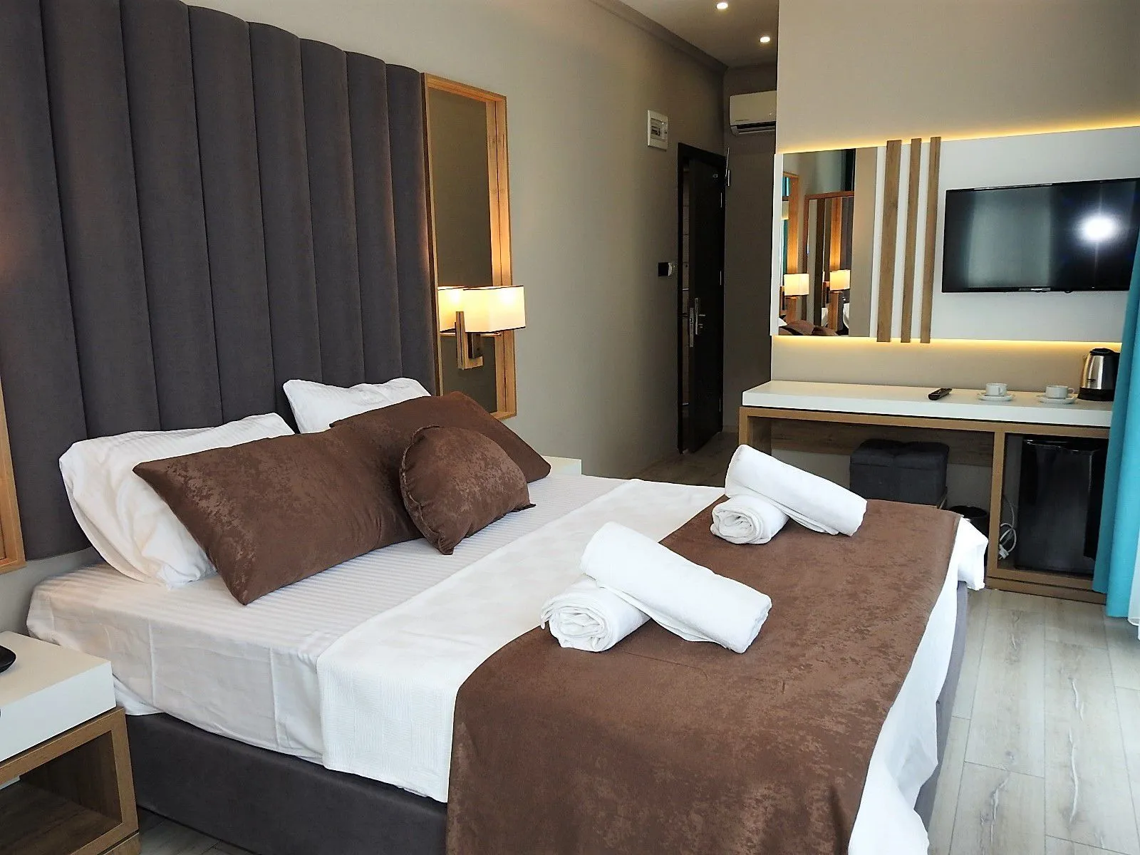 Sefaköy White Palace giriş